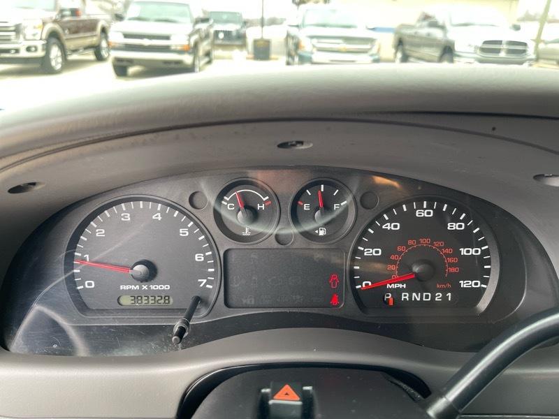 Ford Ranger XLT SuperCab 4-Door 4WD 2011