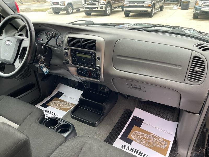 Ford Ranger XLT SuperCab 4-Door 4WD 2011