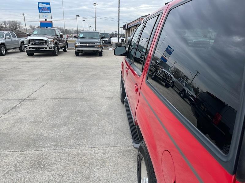 Ford Explorer XLT 4-Door 4WD 1998