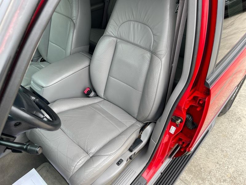 Ford Explorer XLT 4-Door 4WD 1998