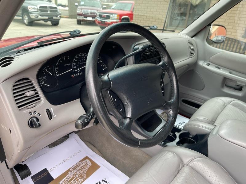 Ford Explorer XLT 4-Door 4WD 1998