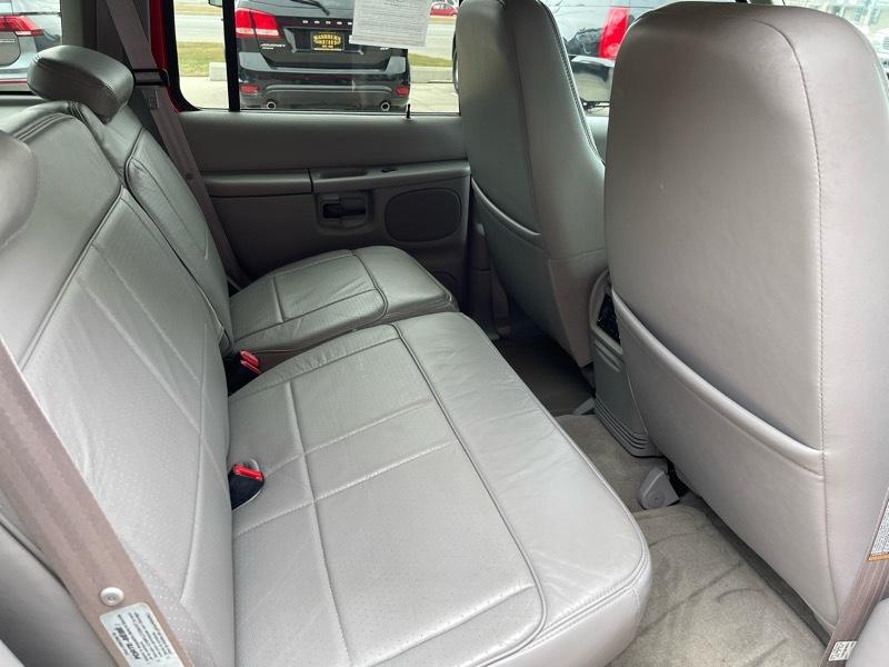 Ford Explorer XLT 4-Door 4WD 1998