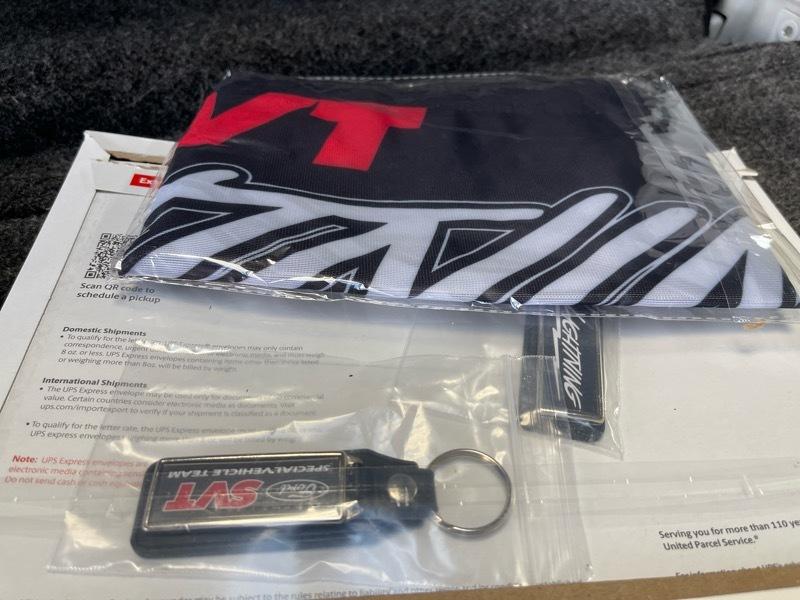 Ford F-150 SVT Lightning 2WD 2003