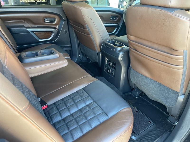 Nissan Titan XD Platinum Reserve 4WD Diesel 2016