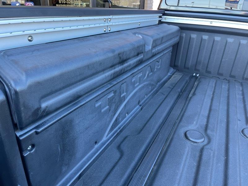 Nissan Titan XD Platinum Reserve 4WD Diesel 2016