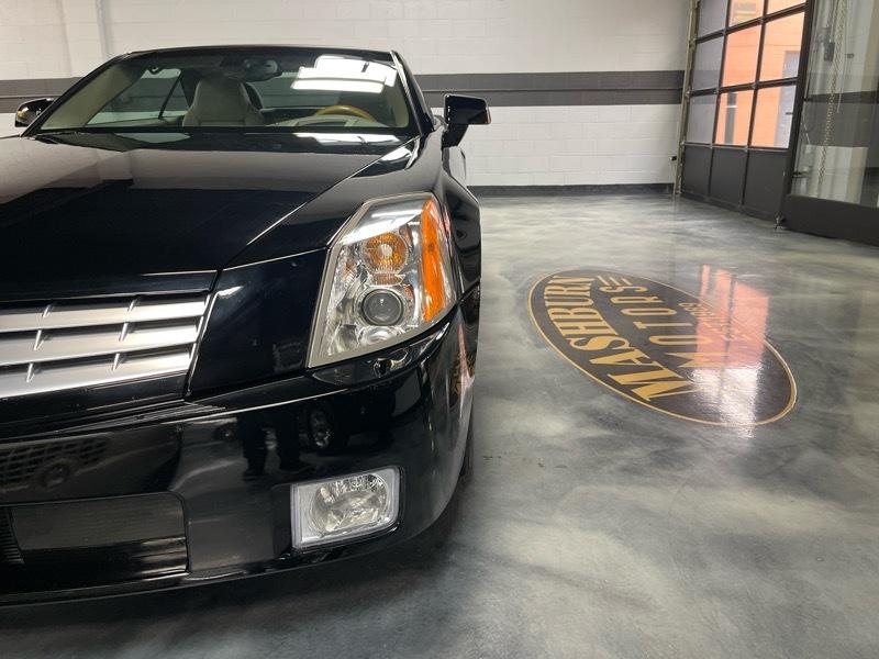 Cadillac XLR Convertible 2004