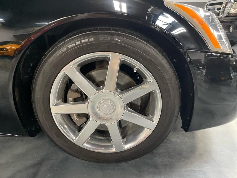 Cadillac XLR Convertible 2004