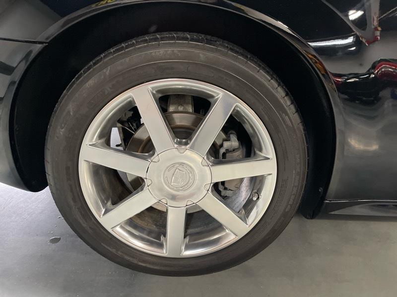 Cadillac XLR Convertible 2004