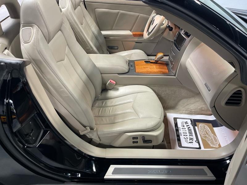 Cadillac XLR Convertible 2004