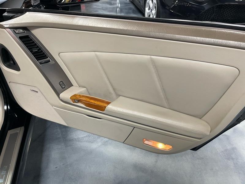 Cadillac XLR Convertible 2004