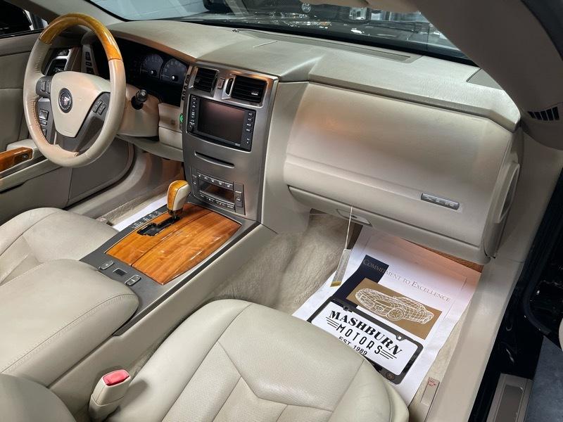 Cadillac XLR Convertible 2004