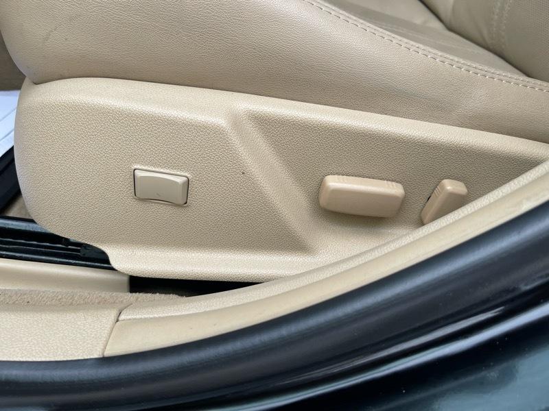 Cadillac CTS 3.6L Premium AWD w/Navi 2012