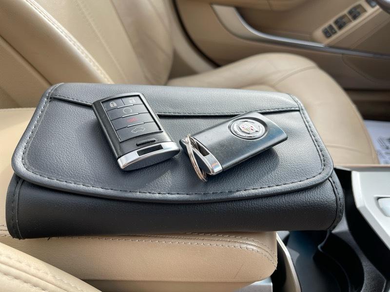 Cadillac CTS 3.6L Premium AWD w/Navi 2012