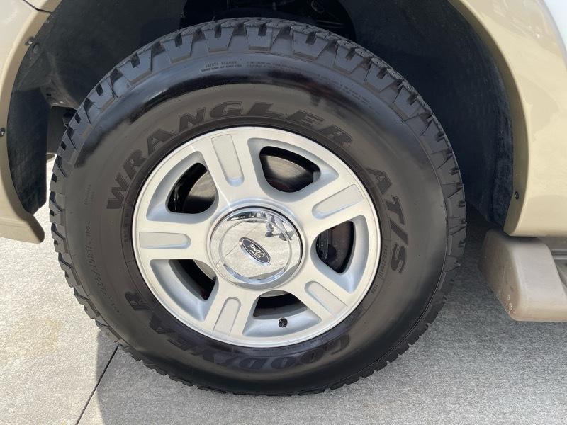 Ford Expedition Eddie Bauer 2WD 2006