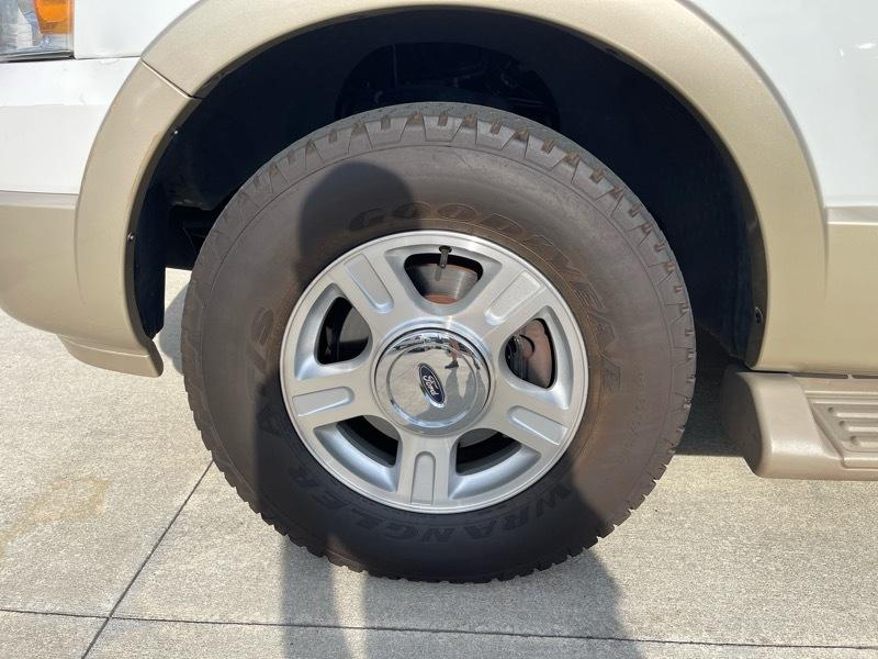 Ford Expedition Eddie Bauer 2WD 2006