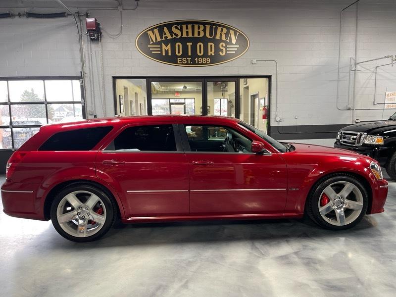 Dodge Magnum SRT-8 2006