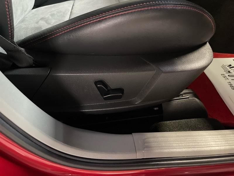 Dodge Magnum SRT-8 2006