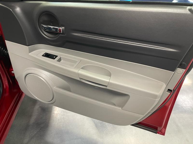 Dodge Magnum SRT-8 2006