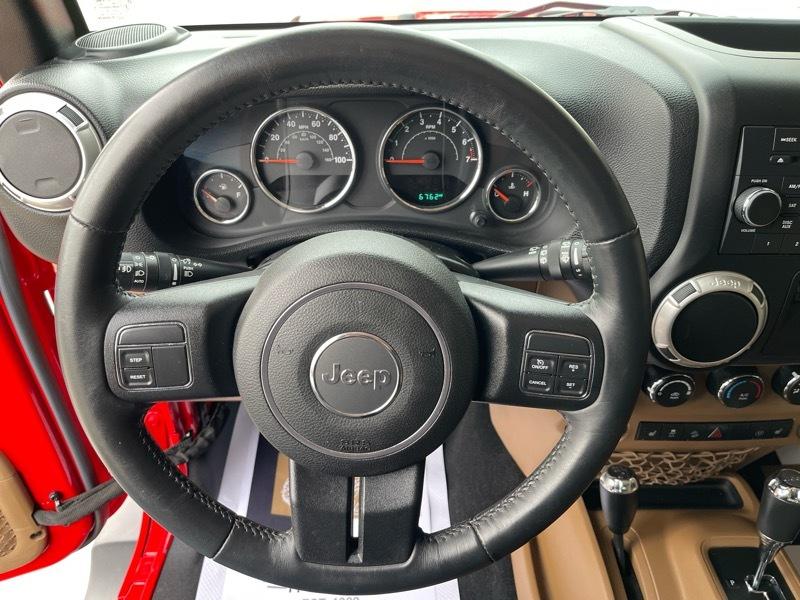 Jeep Wrangler Sahara 4WD 2015