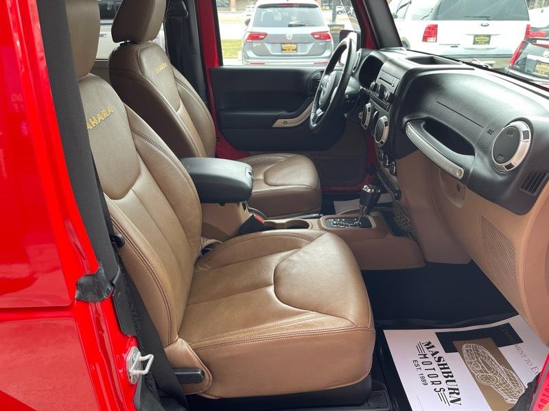 Jeep Wrangler Sahara 4WD 2015