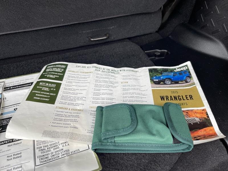 Jeep Wrangler Sahara 4WD 2015