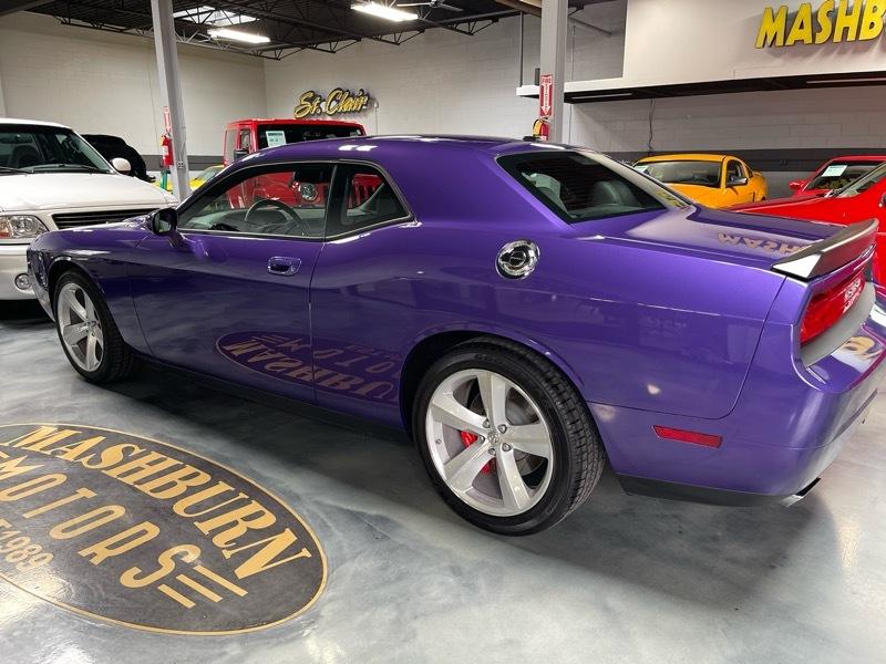 Dodge Challenger SRT8 2010