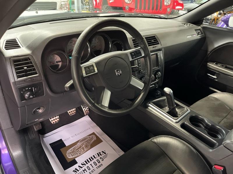 Dodge Challenger SRT8 2010