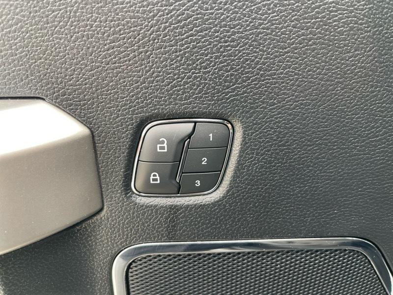 Ford F-150 Lariat SuperCrew 5.5-ft. Bed 4WD 2019