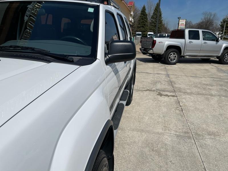 Nissan Xterra SE 4WD 2001