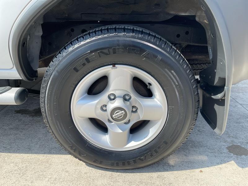 Nissan Xterra SE 4WD 2001