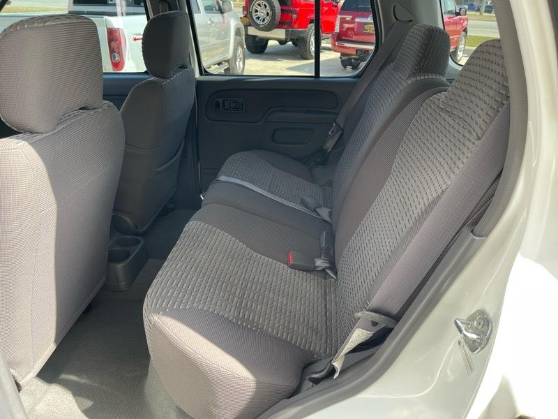 Nissan Xterra SE 4WD 2001