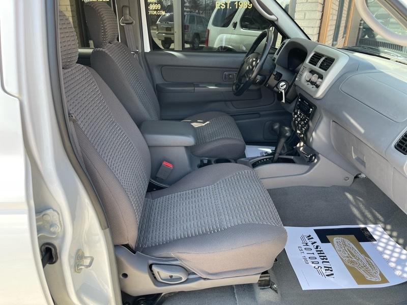 Nissan Xterra SE 4WD 2001