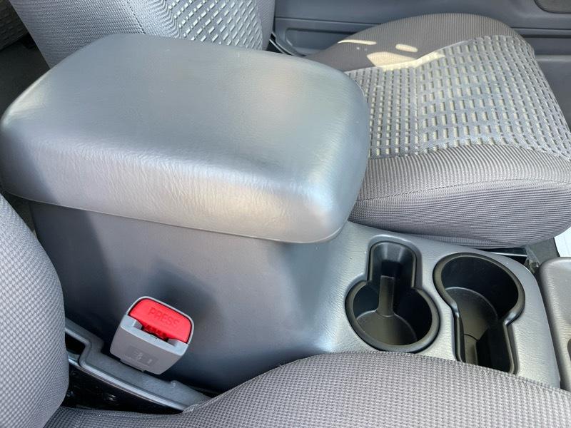 Nissan Xterra SE 4WD 2001