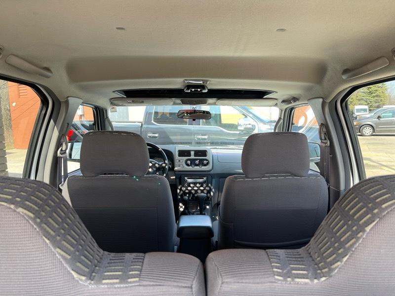 Nissan Xterra SE 4WD 2001