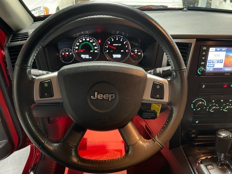 Jeep Grand Cherokee SRT8 2010