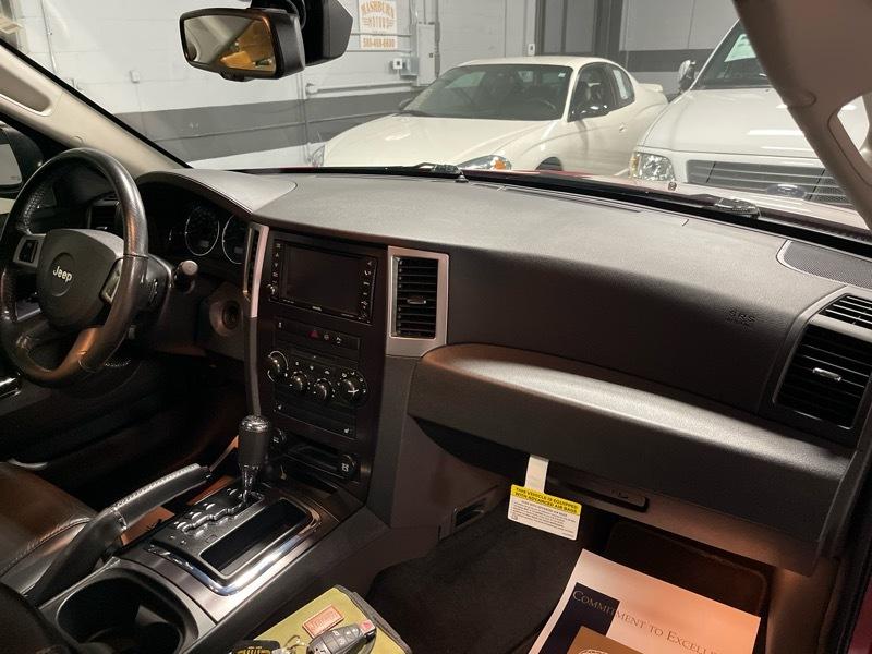 Jeep Grand Cherokee SRT8 2010