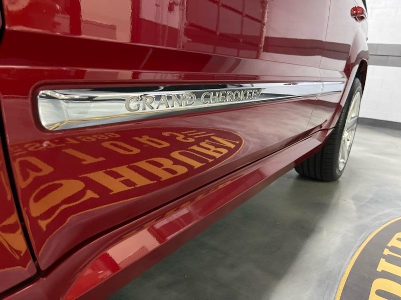 Jeep Grand Cherokee SRT8 2010