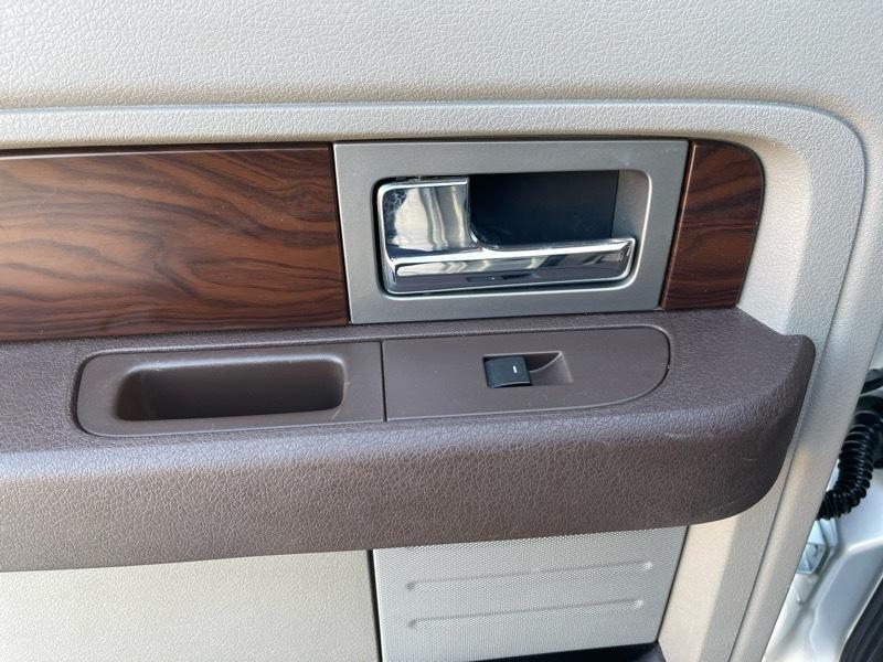 Ford F-150 Platinum 4WD SuperCrew 5.5' Box 2009