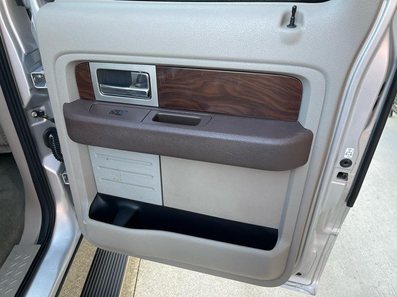 Ford F-150 Platinum 4WD SuperCrew 5.5' Box 2009