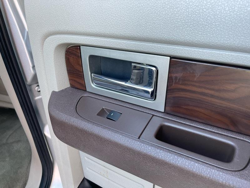 Ford F-150 Platinum 4WD SuperCrew 5.5' Box 2009