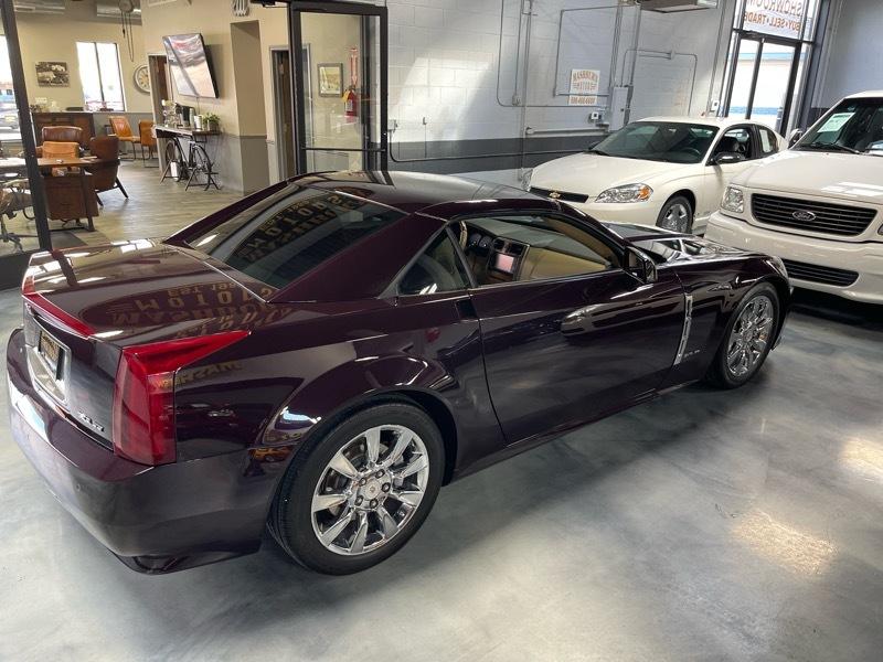 Cadillac XLR Platium Convertible 2009