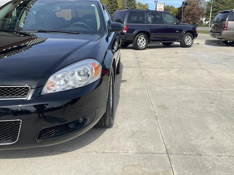 Chevrolet Impala photo 4