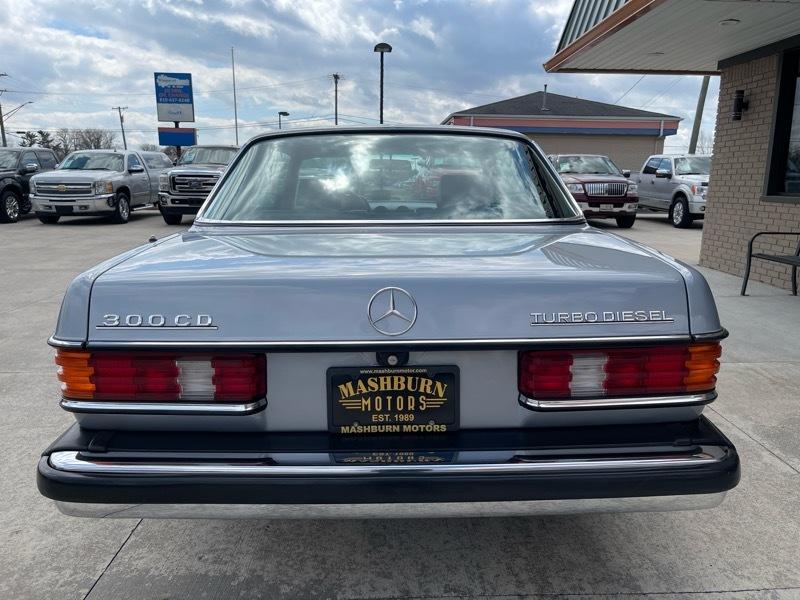 Mercedes-Benz 300 CDT 1984