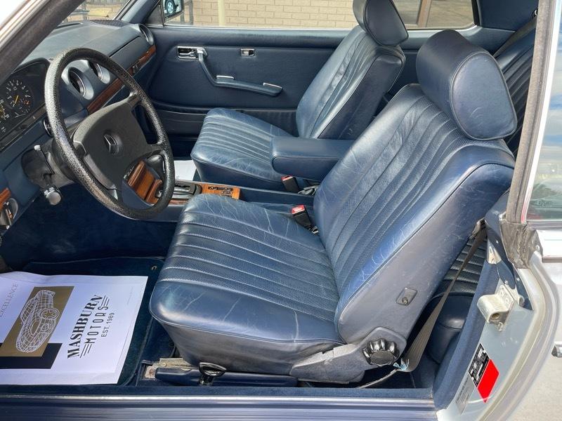 Mercedes-Benz 300 CDT 1984