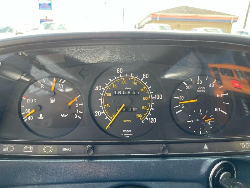 Mercedes-Benz 300 CDT 1984