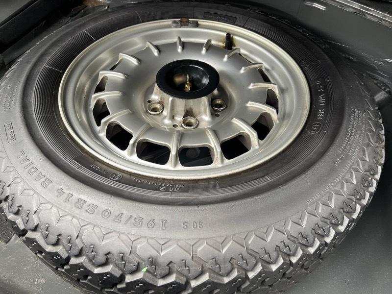 Mercedes-Benz 300 CDT 1984