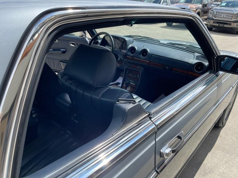 Mercedes-Benz 300 CDT 1984