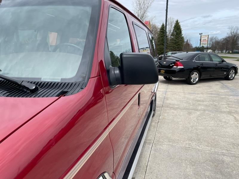 Ford Econoline E150 1999