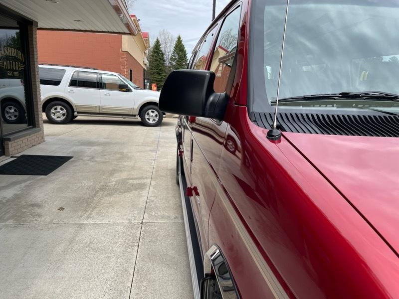 Ford Econoline E150 1999