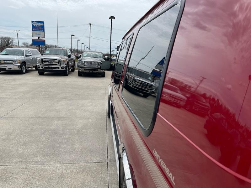 Ford Econoline E150 1999